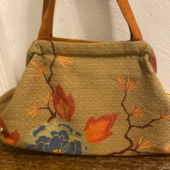 Vintage Floral purse - Picture 2 of 5